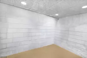 78 Hastings Ave, Nutley, NJ 07110 - Photo 30