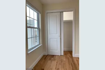 257 Dukes St, Kearny, NJ 07032 - Photo 8