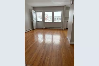 35 Carey Ave #19, Butler, NJ 07405 - Photo 2