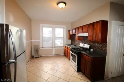 413 Lyons Ave #2L, Newark, NJ 07112 - Photo 2