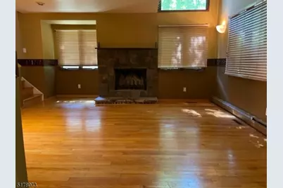 17 Village Way, Highland Lakes, NJ 07462 - Photo 1