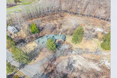 30 Gingerbread Castle Rd, Hamburg, NJ 07419 - Photo 10