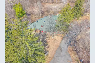 30 Gingerbread Castle Rd, Hamburg, NJ 07419 - Photo 12