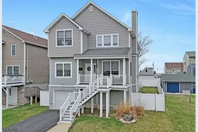 827 Second St, Union Beach, NJ 07735 - Photo 2