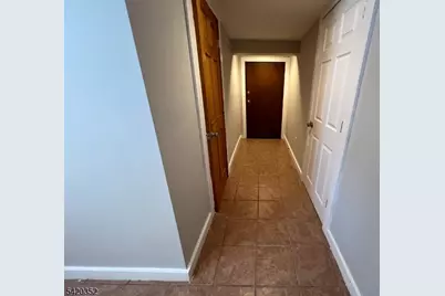 100 Elm St #1, Montclair, NJ 07042 - Photo 34