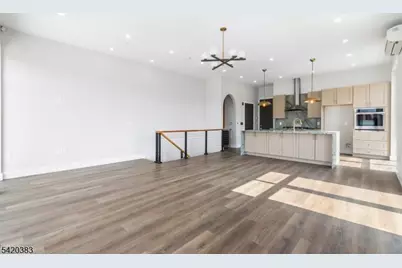 21 Lincoln Park #400, Newark, NJ 07102 - Photo 4