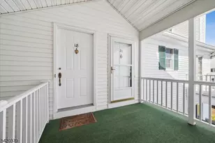 20 Alexandria Way, Bernards Township, NJ 07920 - Photo 2