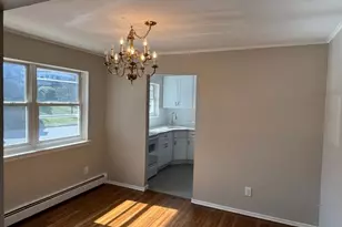 38 Deanna Dr, Hillsborough Township, NJ 08844 - Photo 4