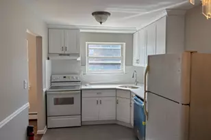 38 Deanna Dr, Hillsborough Township, NJ 08844 - Photo 6