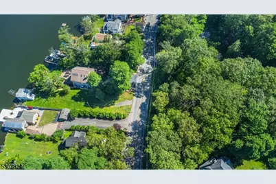 30 & 31 E Shore Culver Rd, Frankford Township, NJ 07826 - Photo 10