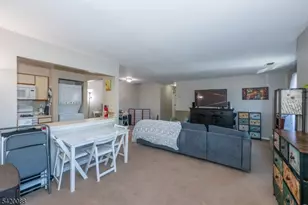 51 Sunrise Dr, Hanover Township, NJ 07981 - Photo 4