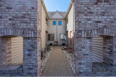 51 Sunrise Dr, Hanover Township, NJ 07981 - Photo 1