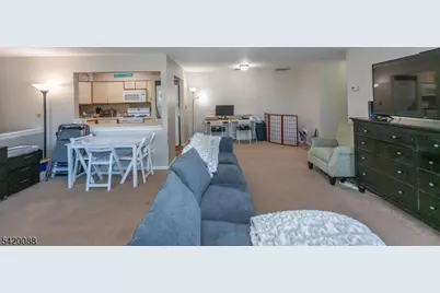 51 Sunrise Dr, Hanover Township, NJ 07981 - Photo 6