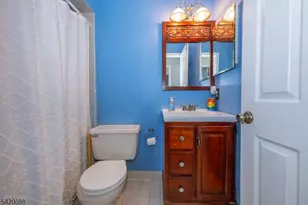 51 Sunrise Dr, Hanover Township, NJ 07981 - Photo 20