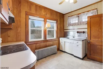 715 New Brunswick Ave, Pohatcong Township, NJ 08865 - Photo 14