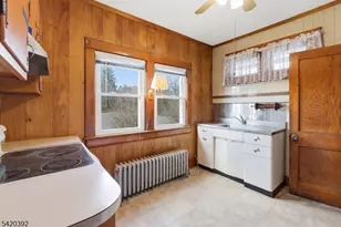 715 New Brunswick Ave, Pohatcong Township, NJ 08865 - Photo 14