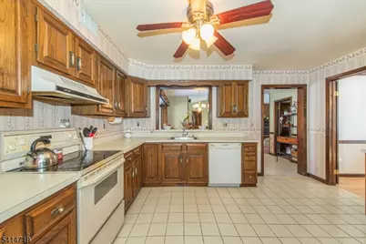 181 Center Grove Rd, Randolph Township, NJ 07869 - Photo 12