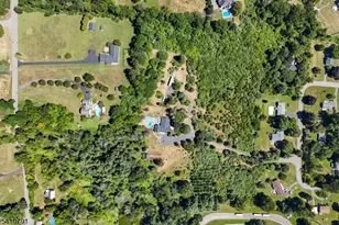 2 Rossi Dr, Clinton Township, NJ 08809 - Photo 48