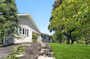 2 Rossi Dr, Clinton Township, NJ 08809 - Photo 6