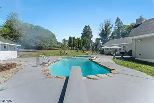 2 Rossi Dr, Clinton Township, NJ 08809 - Photo 36