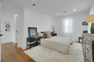 3 Laurel Pl, Glen Ridge, NJ 07028 - Photo 18