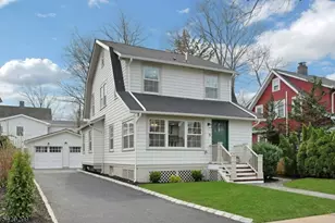 3 Laurel Pl, Glen Ridge, NJ 07028 - Photo 1