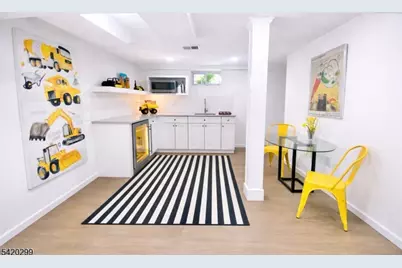 3 Laurel Pl, Glen Ridge, NJ 07028 - Photo 4