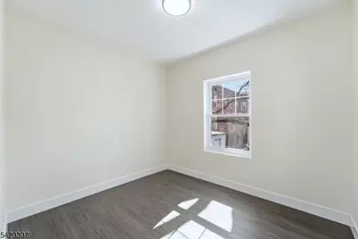 392 S 19th St, Newark, NJ 07103 - Photo 14