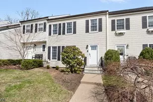 54 Wexford Dr, Mendham, NJ 07945 - Photo 1