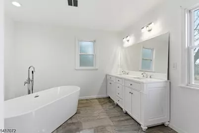 2 Rossi Dr, Clinton Township, NJ 08809 - Photo 32