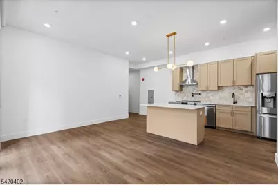 21 Lincoln Park #203, Newark, NJ 07102 - Photo 1