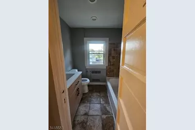 1224 E 2nd St, Plainfield, NJ 07062 - Photo 10