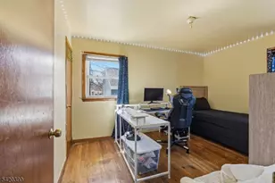 310 Cristiani St, Roselle, NJ 07203 - Photo 10