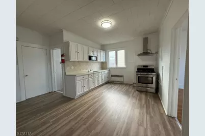 234 Christine St #2F, Elizabeth, NJ 07202 - Photo 6