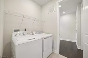 25 Stone Ct, Morris Township, NJ 07960 - Photo 18