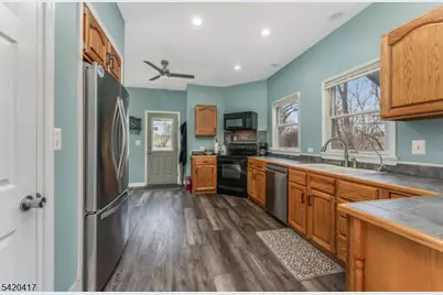 122 Washington Ave, High Bridge, NJ 08829 - Photo 10