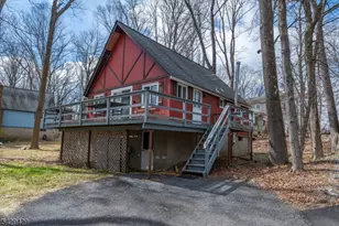 31 Plum Tree Rd, Vernon, NJ 07462 - Photo 2