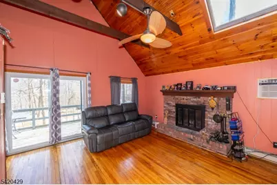 31 Plum Tree Rd, Vernon, NJ 07462 - Photo 6