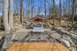 51 Lakeside Dr, Vernon, NJ 07422 - Photo 8