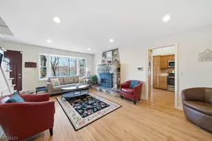 51 Lakeside Dr, Vernon, NJ 07422 - Photo 16