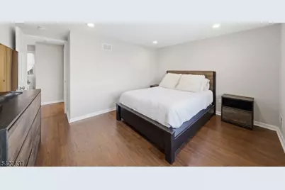 51 Lakeside Dr, Vernon, NJ 07422 - Photo 32