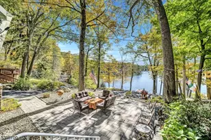 51 Lakeside Dr, Vernon, NJ 07422 - Photo 2