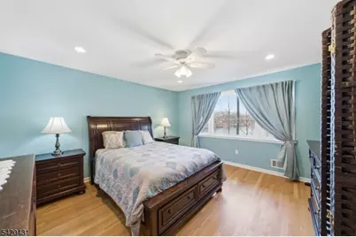 51 Lakeside Dr, Vernon, NJ 07422 - Photo 24