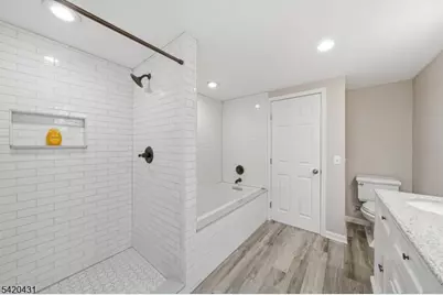 51 Lakeside Dr, Vernon, NJ 07422 - Photo 26