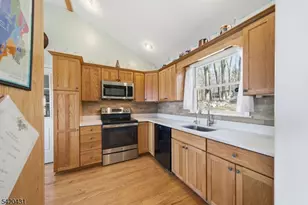 51 Lakeside Dr, Vernon, NJ 07422 - Photo 18