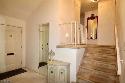 5-22 Dorothy St, Fair Lawn, NJ 07410 - Photo 2