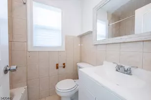 28 Highland St, Paterson, NJ 07524 - Photo 12