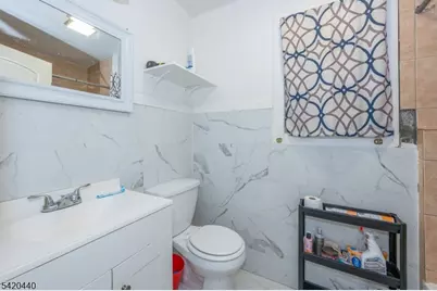 28 Highland St, Paterson, NJ 07524 - Photo 26