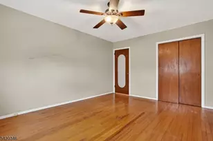 29 Nokomis Ave, Parsippany, NJ 07034 - Photo 8