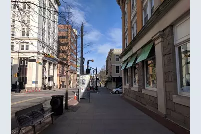 385 George St #3B, New Brunswick, NJ 08901 - Photo 4